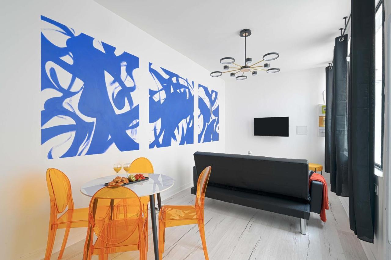Modern Large Studio Apartment For 3 Parigi Esterno foto
