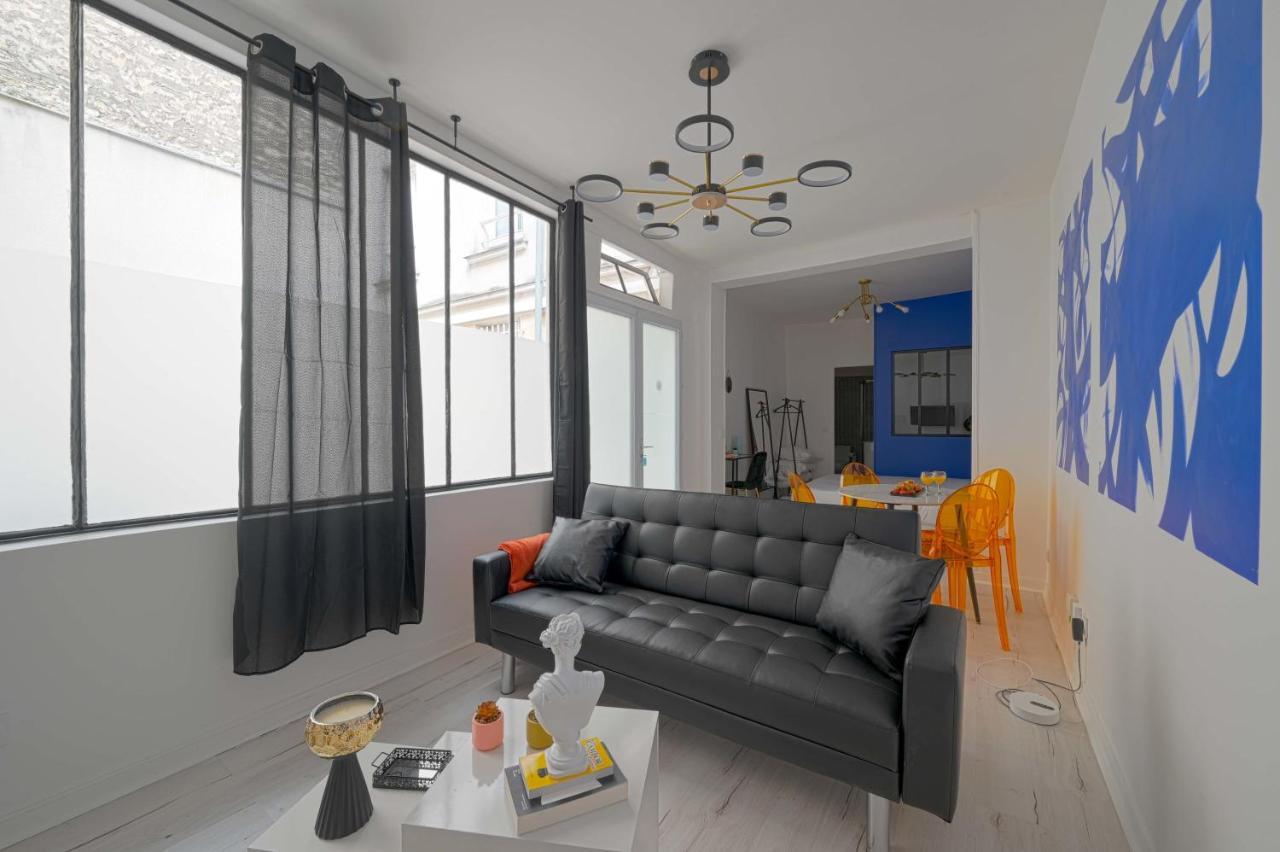 Modern Large Studio Apartment For 3 Parigi Esterno foto