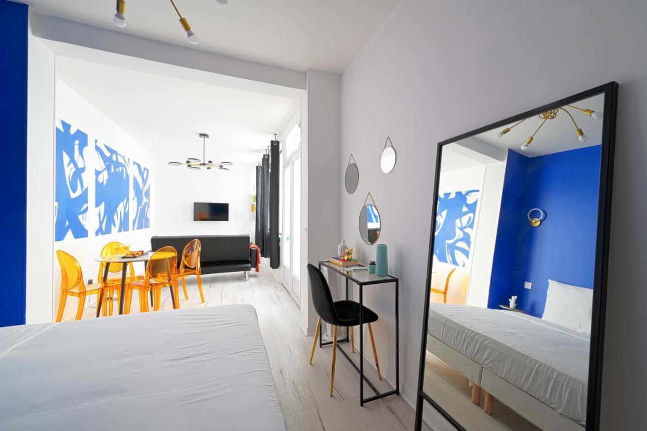 Modern Large Studio Apartment For 3 Parigi Esterno foto