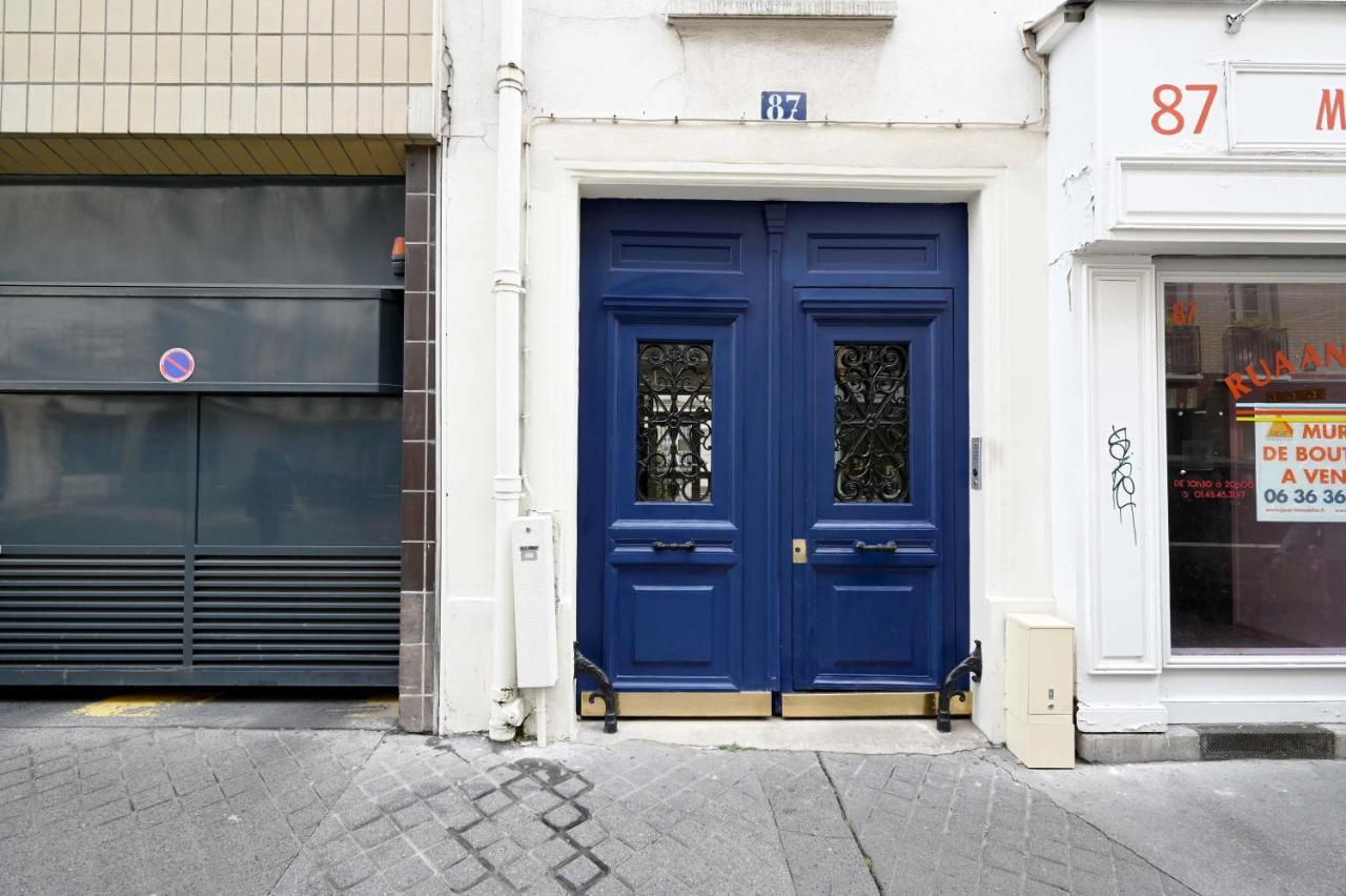 Modern Large Studio Apartment For 3 Parigi Esterno foto